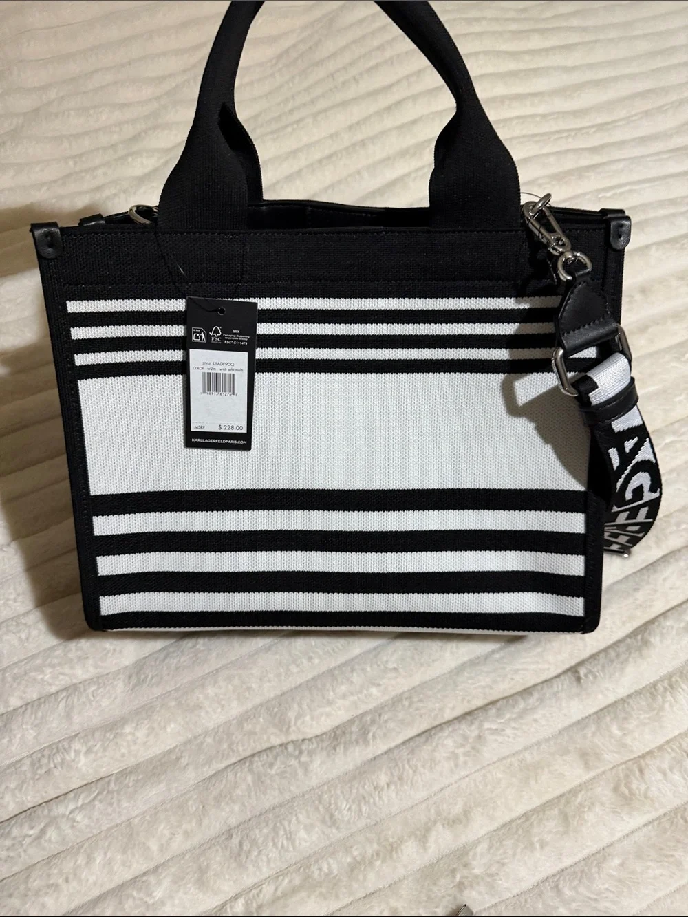 Karl Lagerfeld chic black